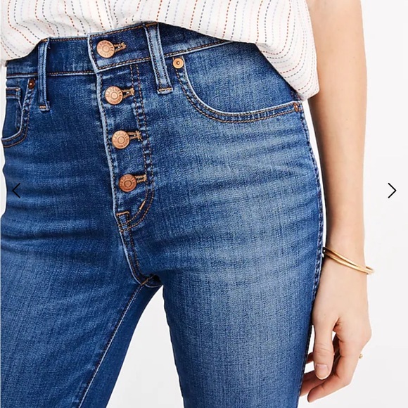 10" High-Rise Skinny Crop Jeans: Button-Front TENCEL™ Denim Edition - Picture 4 of 10